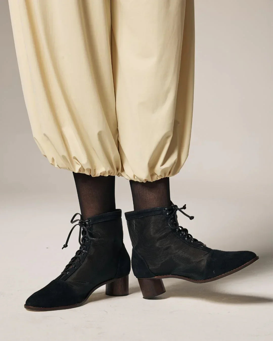 Illusion Boot Chronus — editorial