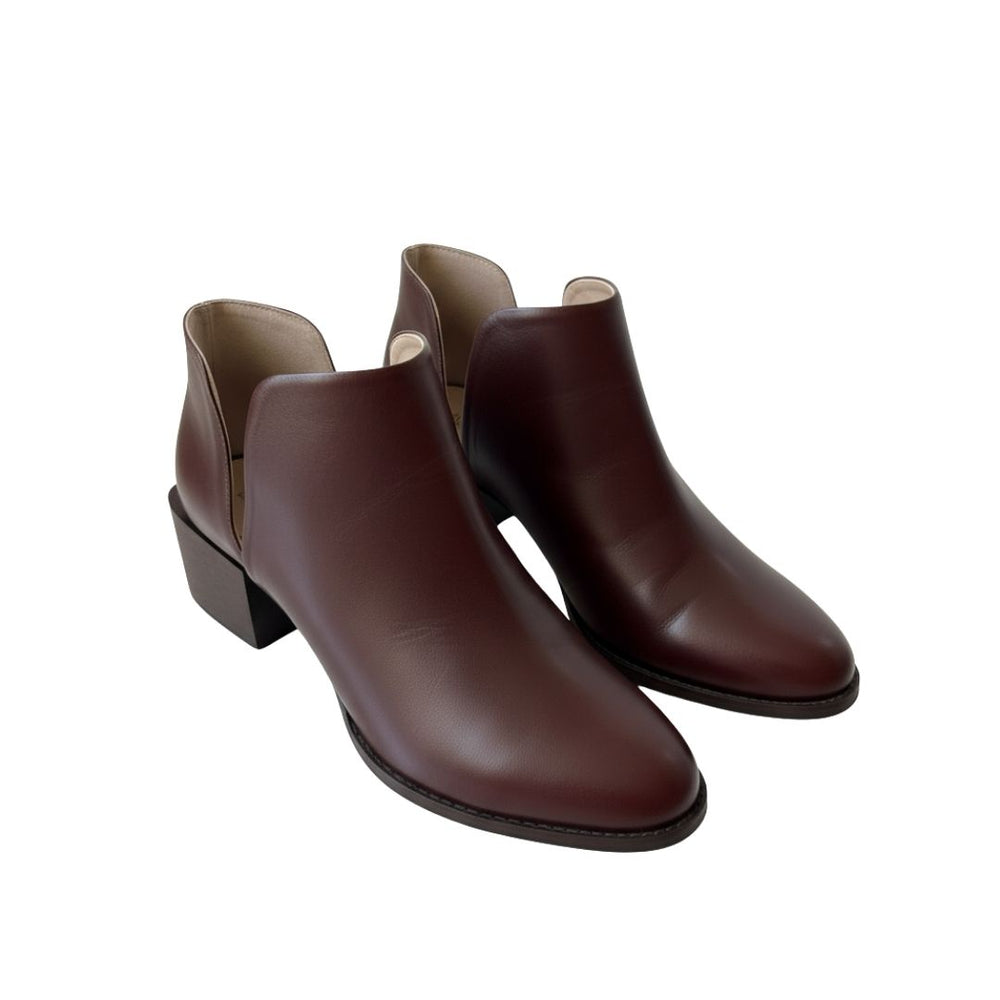 Bota Laury — Isabela Foschi